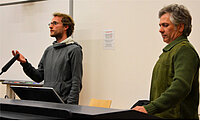 Hier sollte ein Foto von Stephen Wehner (rechts) und Martin Ladach während ihres Vortrags zu sehen sein.